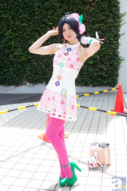 《跨界喜剧王》第四季热播倪萍首战登王座蒋梦婕哽咽谈爸妈:hth华体登录入口(图2) hth华体登录入口